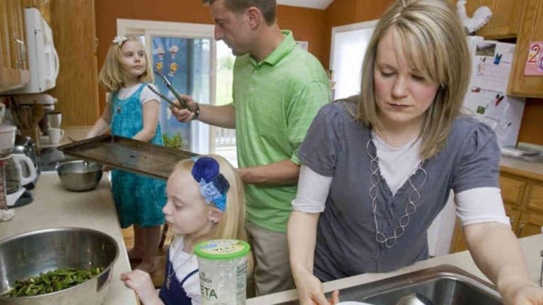 Busy Family