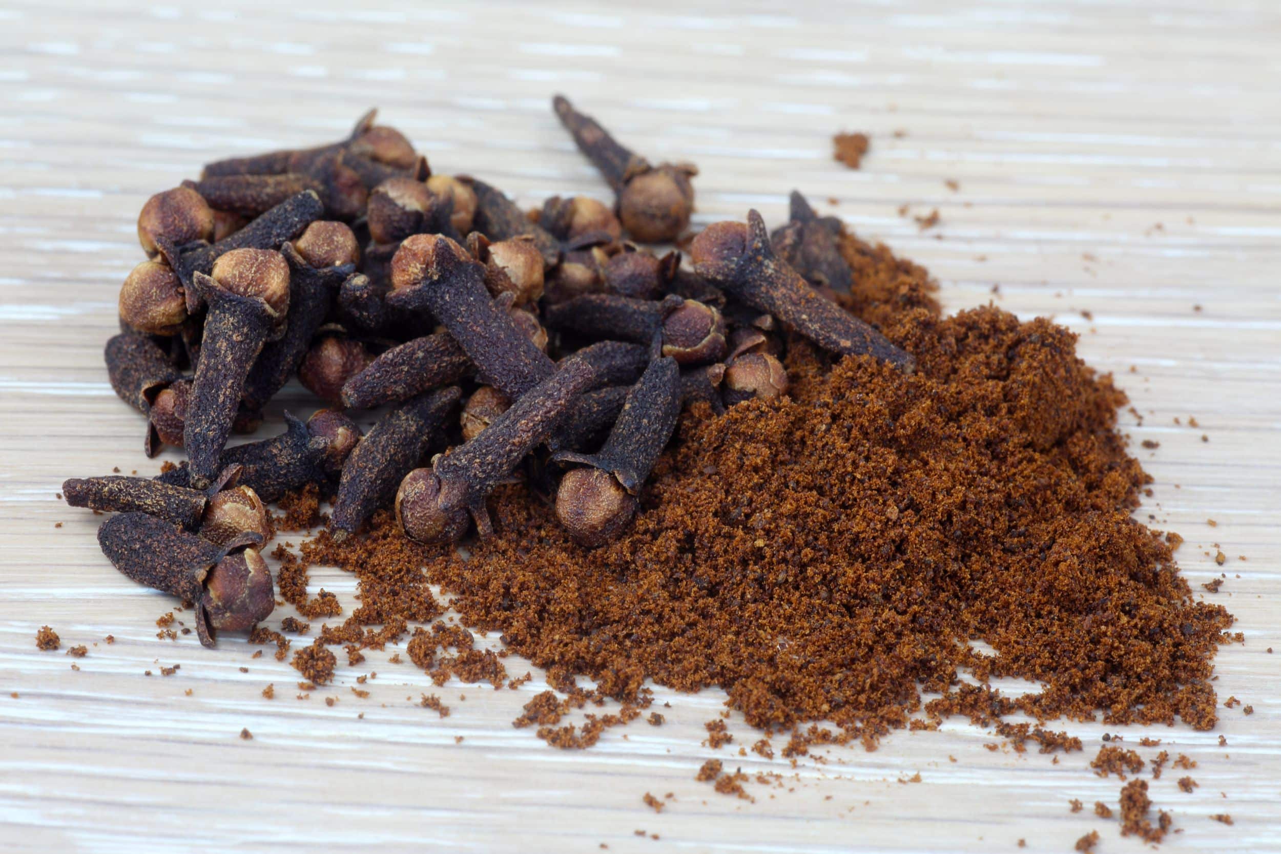 Cloves (Laung)