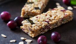 Are Nutritional Bars Actually Healthy?