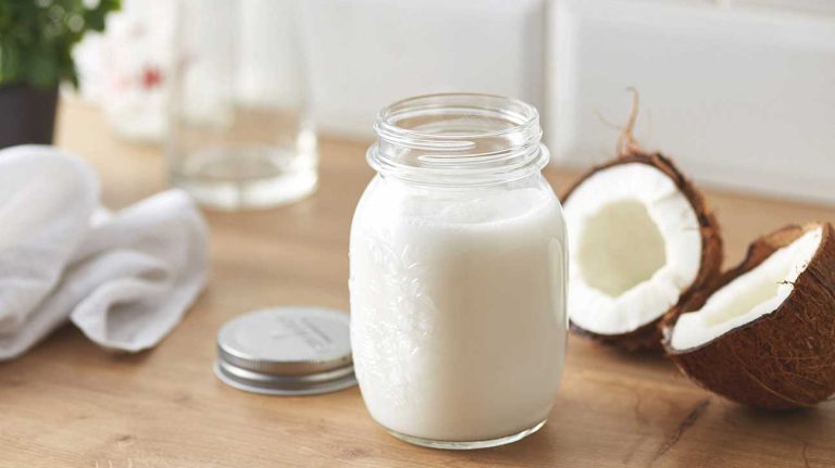 Almond Milk Vs. Coconut Milk
