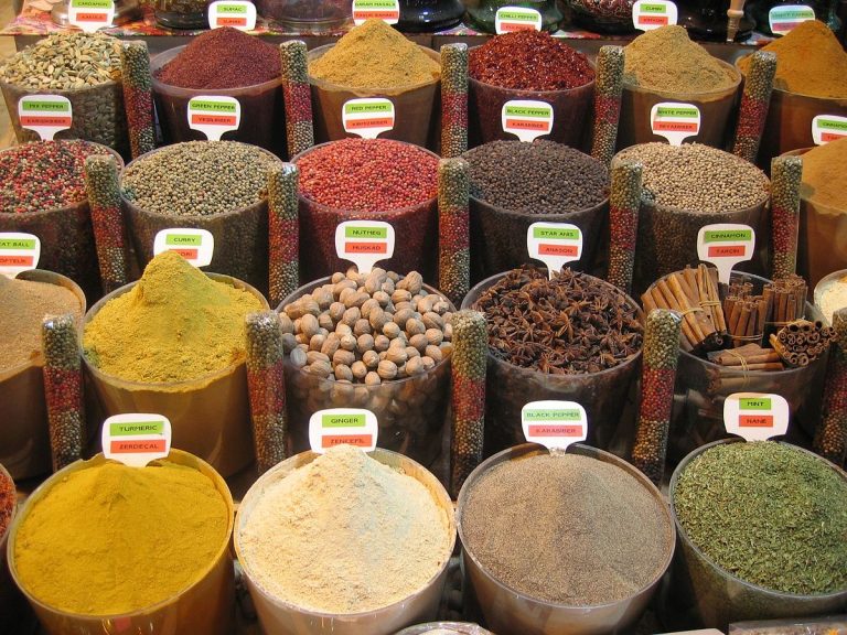 different types of spices