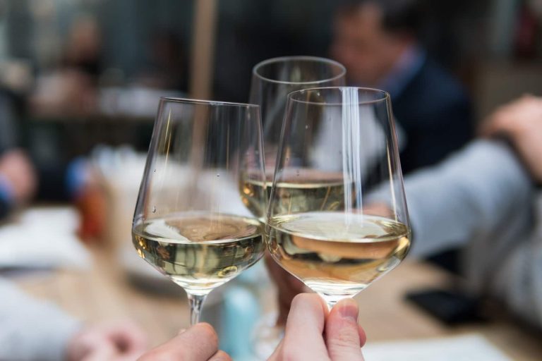 Different Types of White Wine