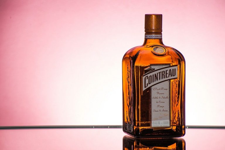 Best Substitutes for Cointreau
