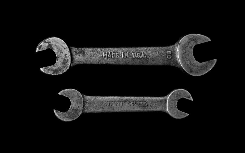 Different types of wrenches