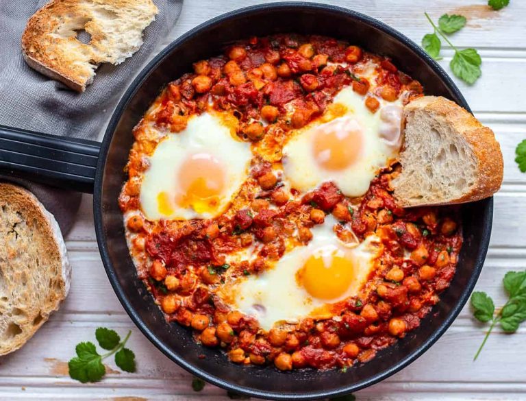 What to Serve With Shakshuka