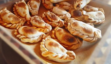 What to Serve With Empanadas