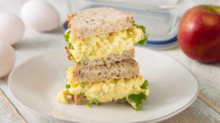 What to Serve With Egg Salad Sandwiches