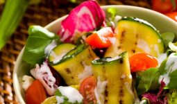 What to Serve With Gyros