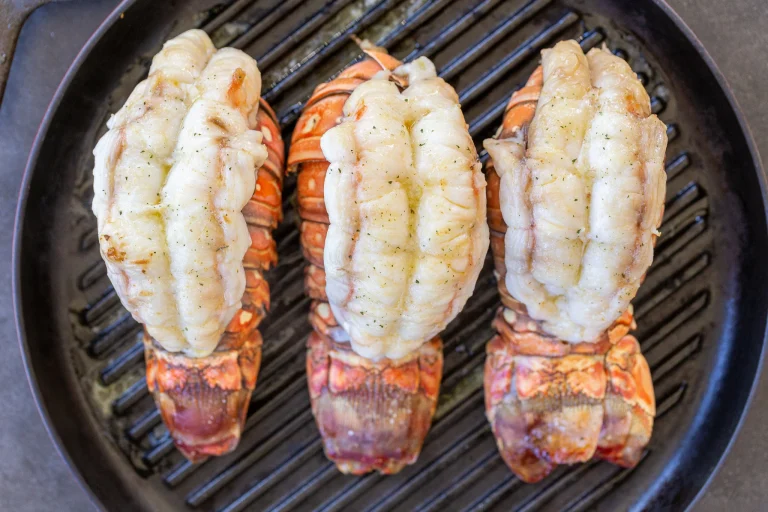 What to Serve With Lobster Tails