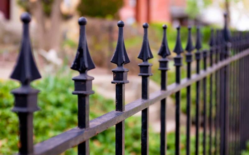 Fence Decorating Ideas