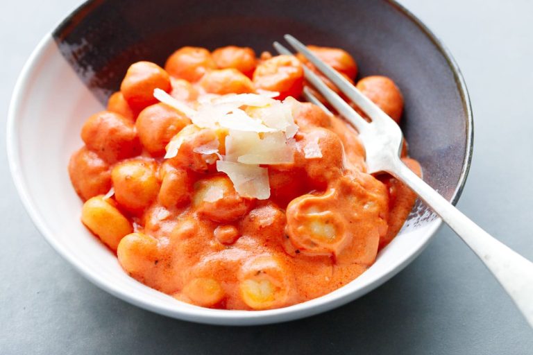 What To Serve With Vodka Sauce