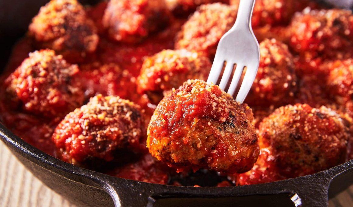 What to Serve With Italian Meatballs