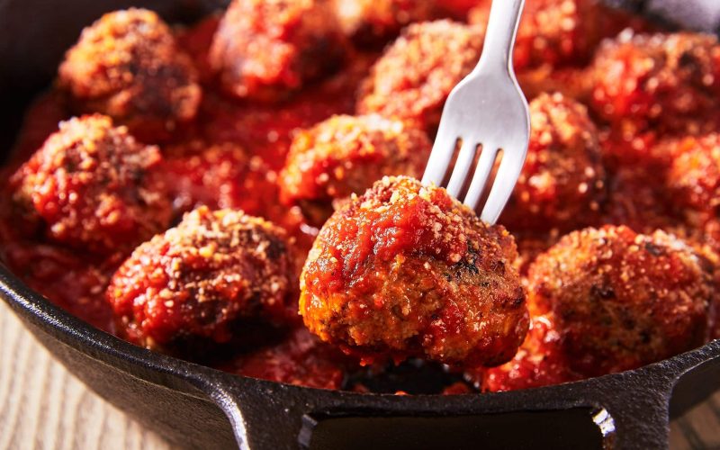 What to Serve With Italian Meatballs