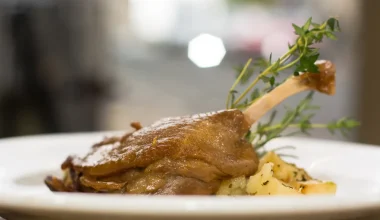 What to Serve With Duck Confit?