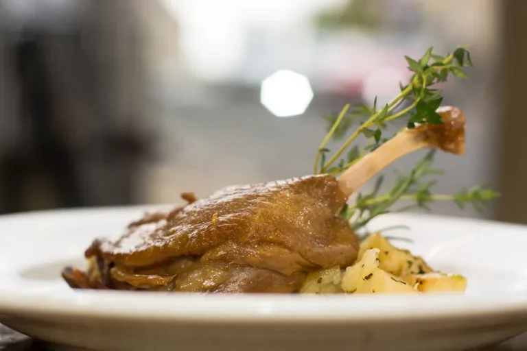 What to Serve With Duck Confit?
