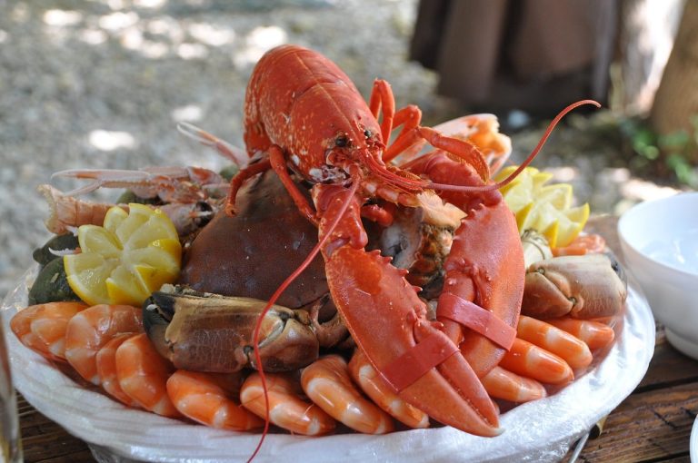 What To Serve With Lobster