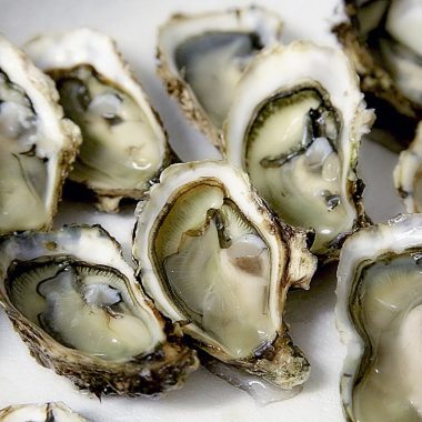 What To Serve With Oysters