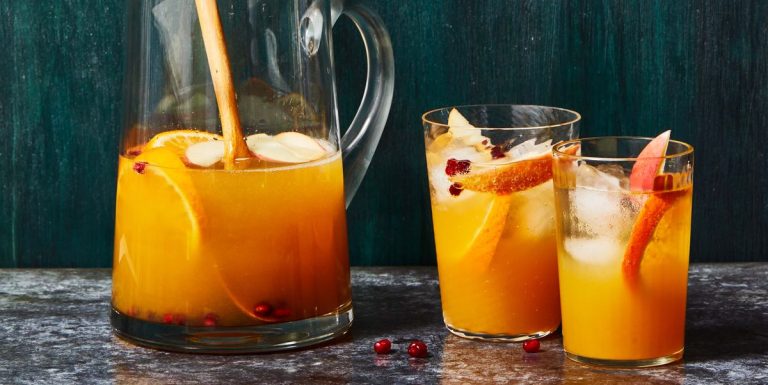 Traditional Thanksgiving Drinks 