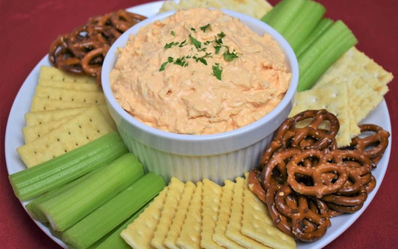 What to Serve With Buffalo Chicken Dip