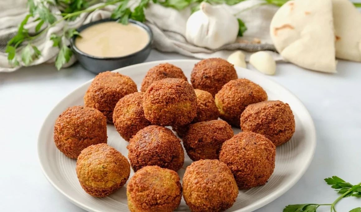 What to Serve With Falafel