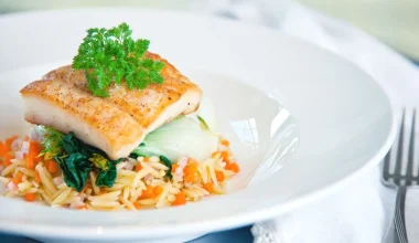 what to serve with halibut