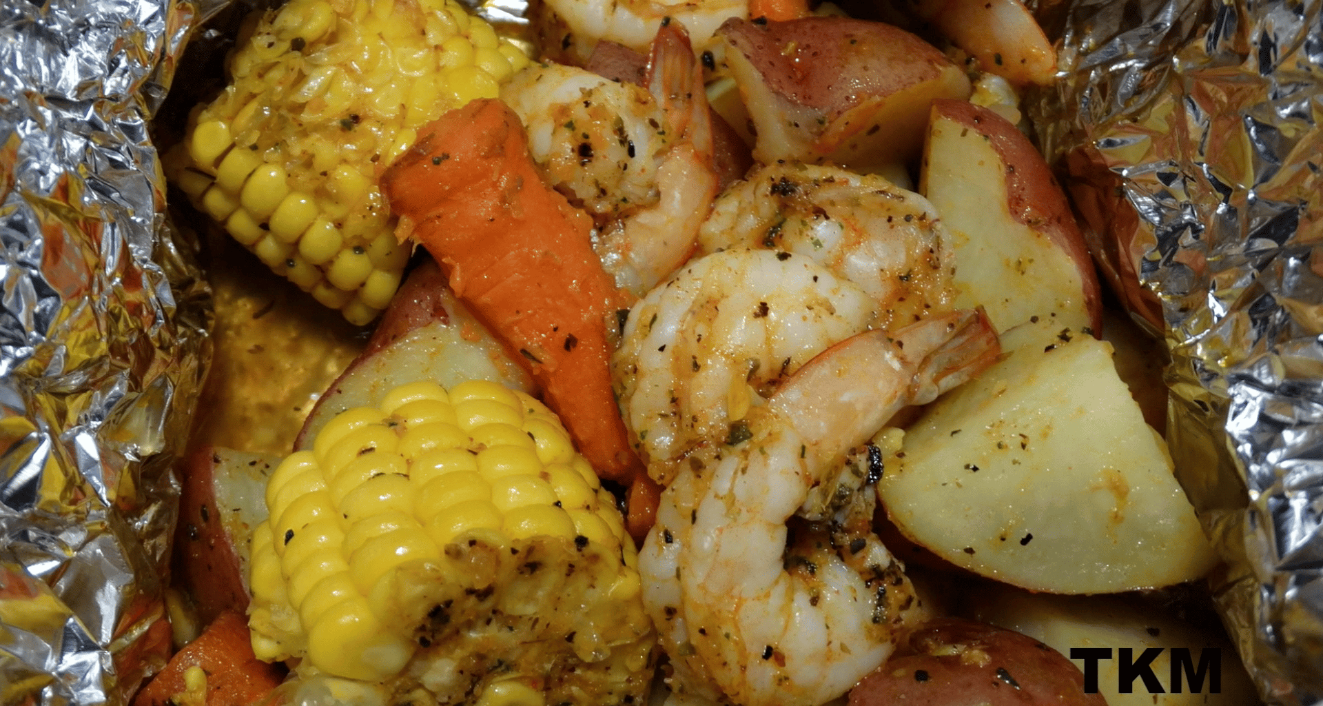 What To Serve With A Shrimp Boil