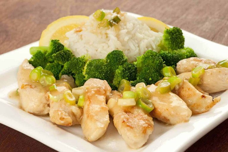 What to Serve With Chinese Lemon Chicken
