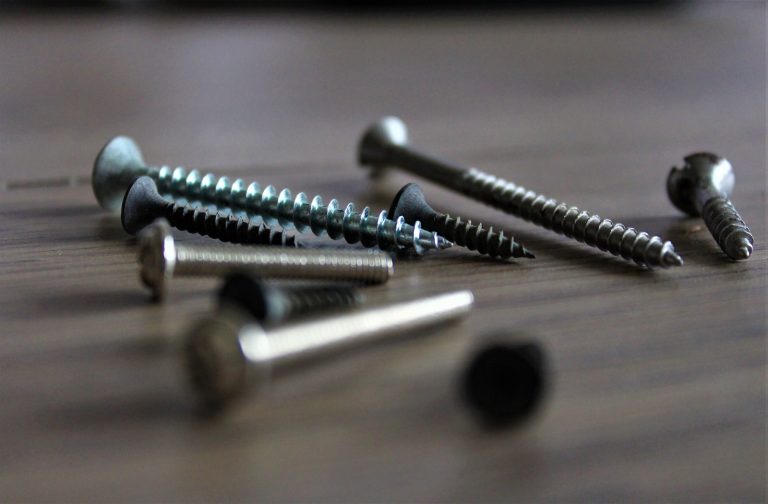 Different Types of Screws and Their Uses