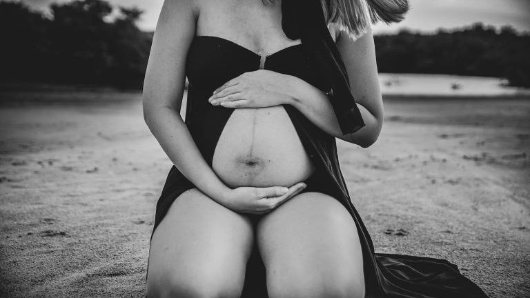 What Are the Pros and Cons of Birth Control?