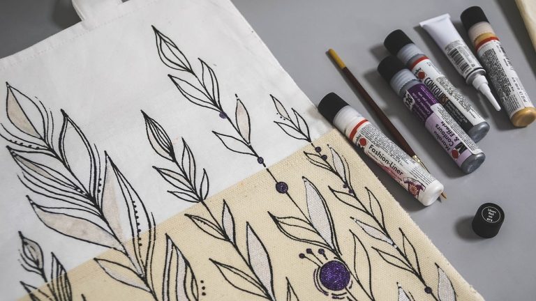 Bags Similar to Neverfull