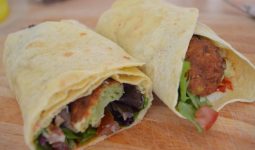 What to Serve With Falafel Wraps