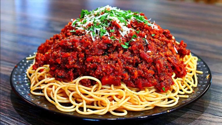 What to Serve With Spaghetti Bolognese