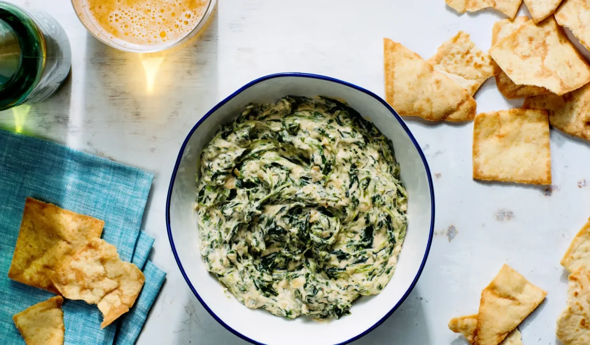 What to Serve With Spinach Dip