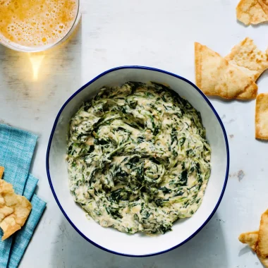 What to Serve With Spinach Dip