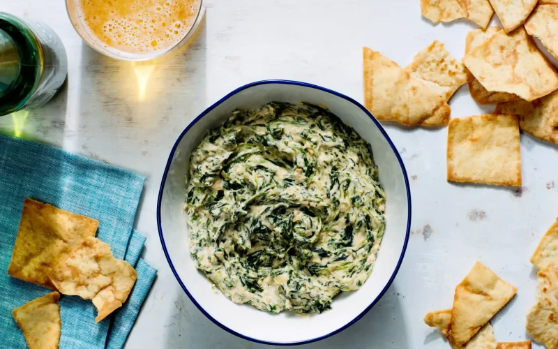 What to Serve With Spinach Dip