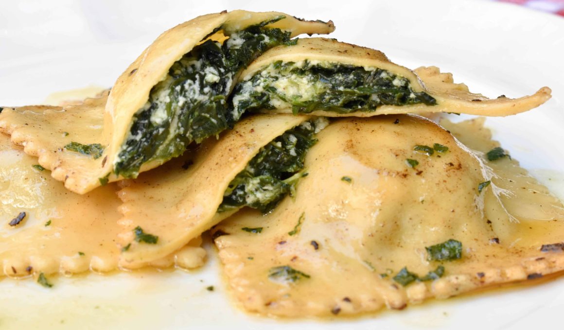 What to Serve With Spinach Ravioli