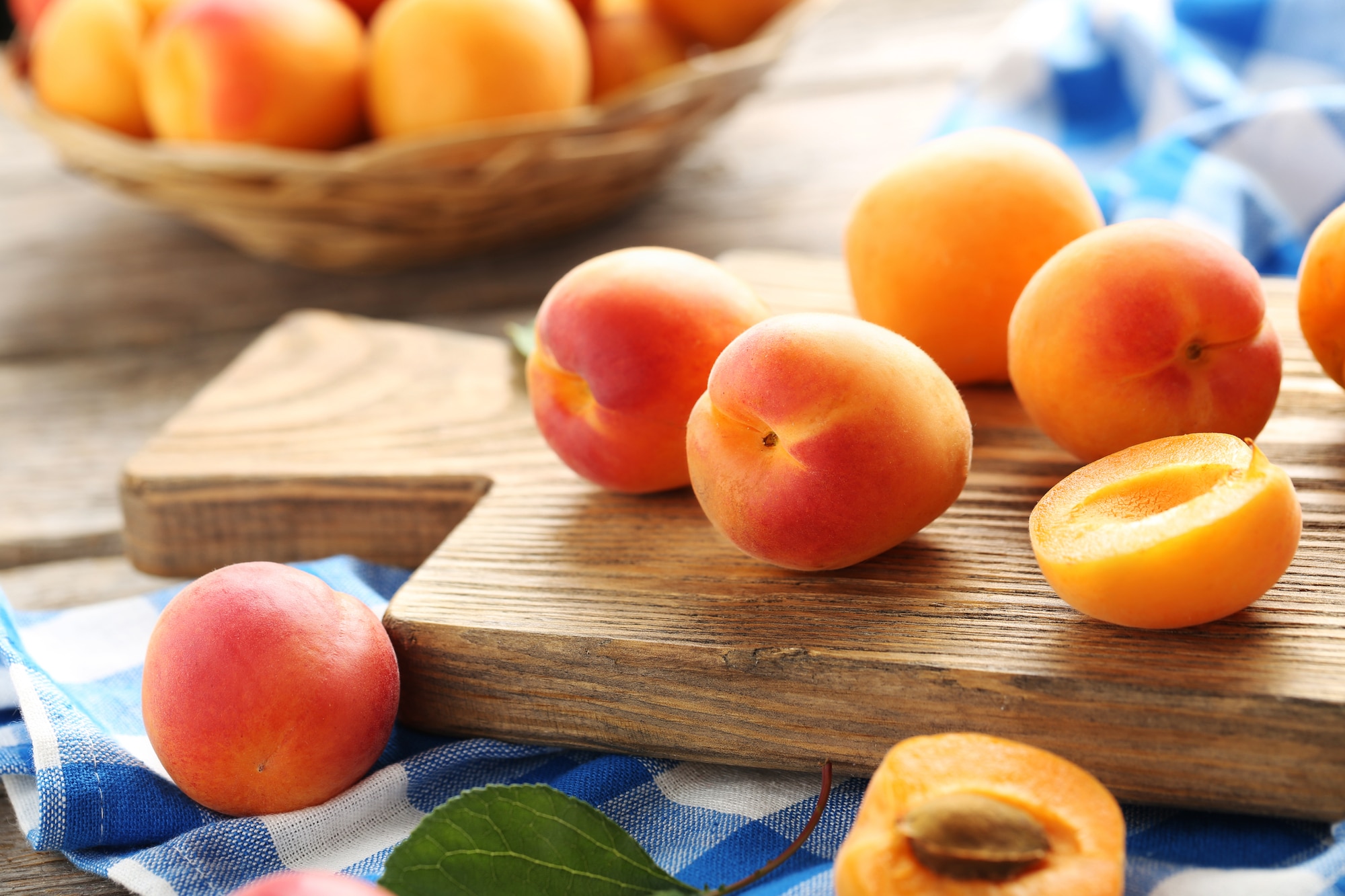 apricots