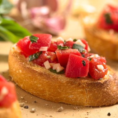 What to Serve With Bruschetta