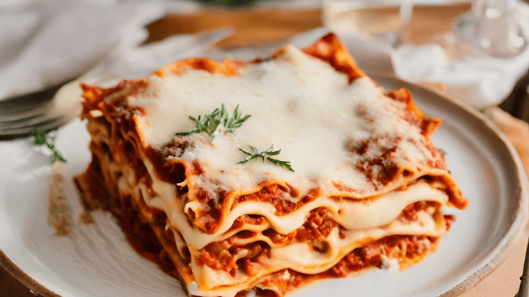 What to Serve With Lasagna in Winter