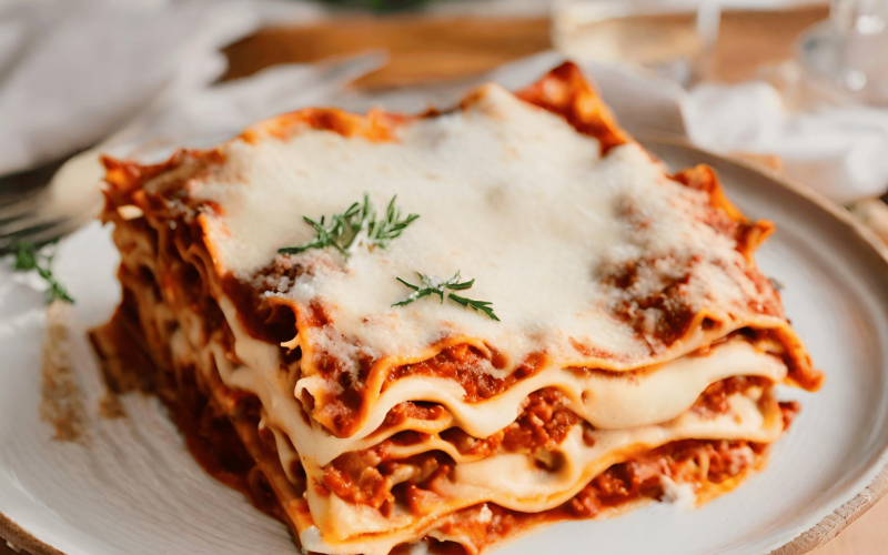 What to Serve With Lasagna in Winter