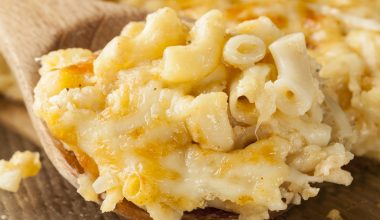 how many calories in mac and cheese