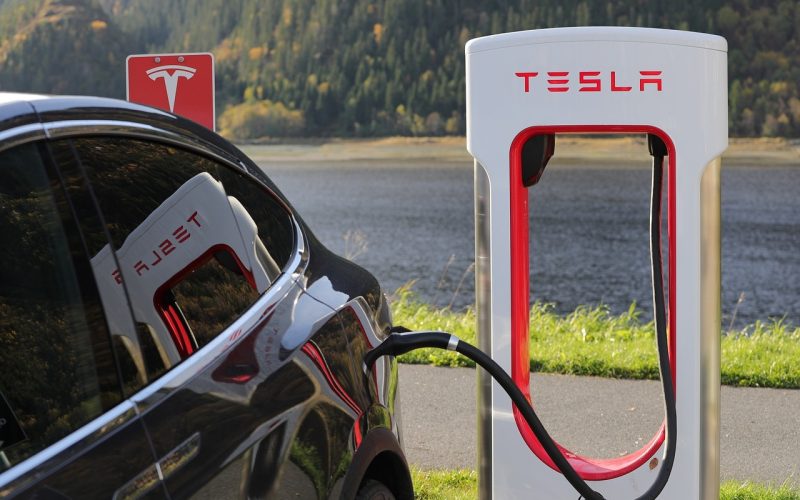 Best Tesla Apps