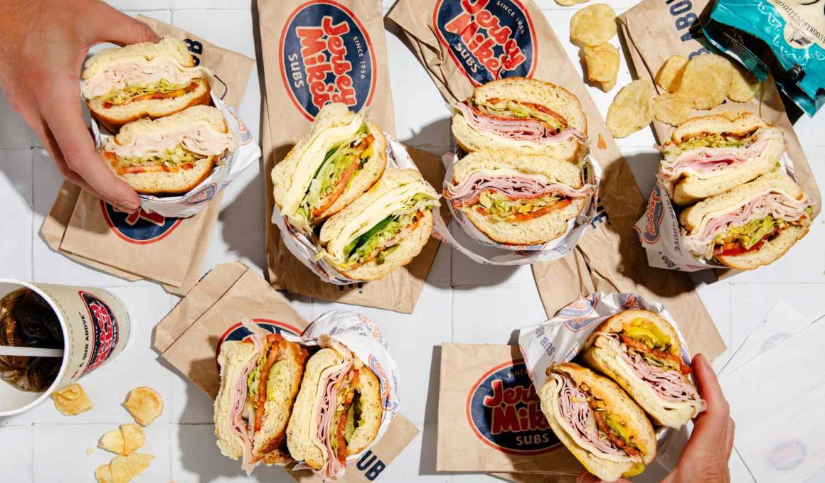 Is Jersey Mike's Open on Easter Sunday