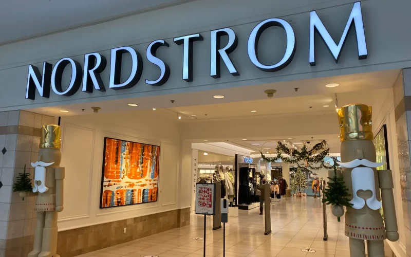 Is Nordstrom Open on Easter Sunday