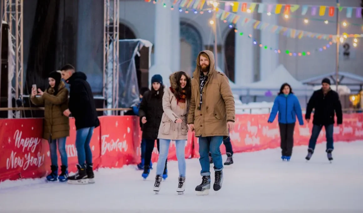 Is the Skating Rink Open on Valentine's Day