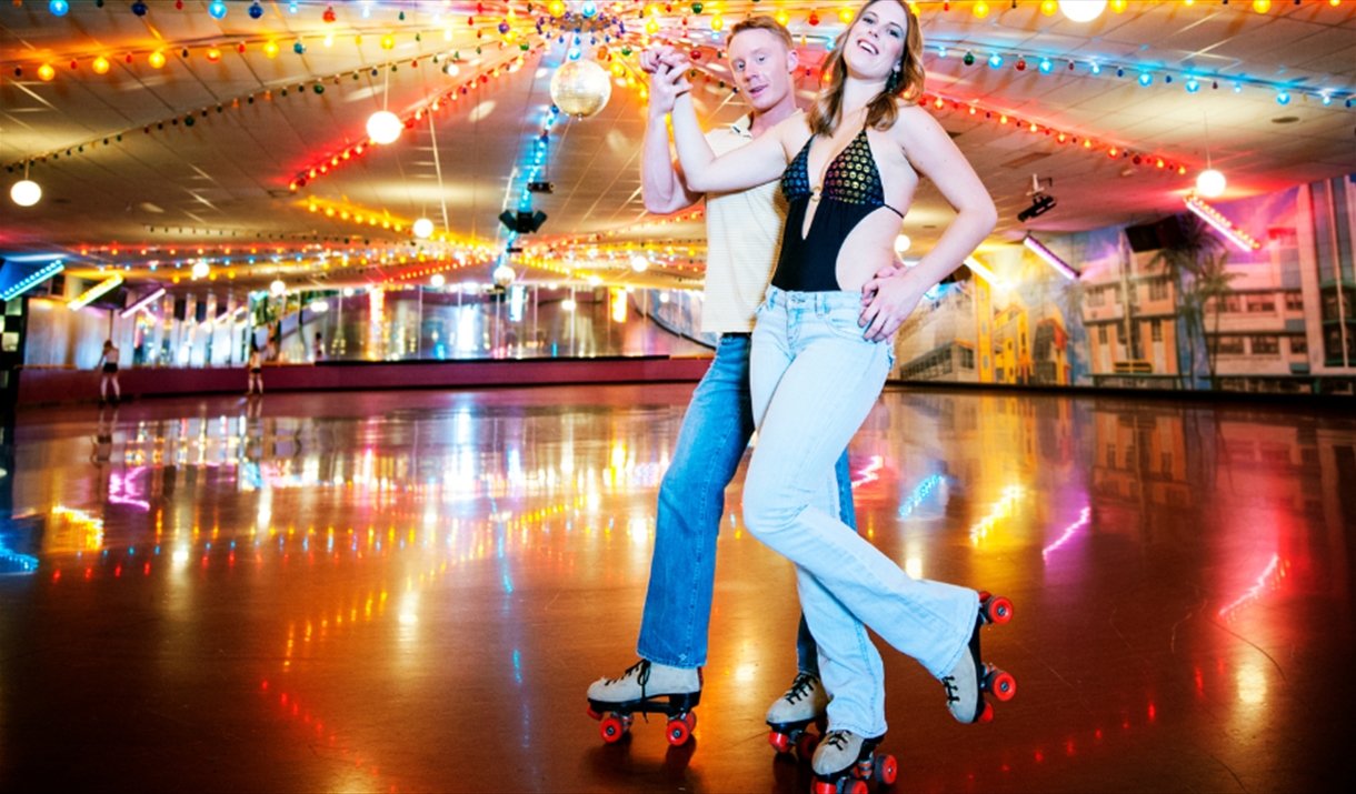 Is the Skating Rink Open on Valentine's Day