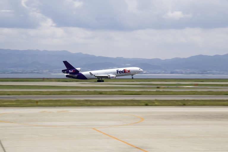 Is FedEx Open on Presidents' Day