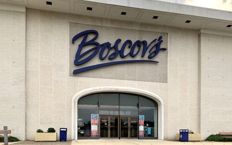 Is Boscov's Open on Easter Sunday