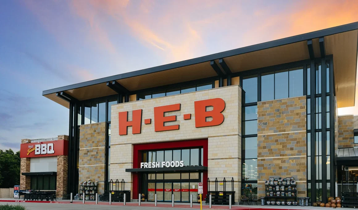 Is H-E-B Open on Easter Sunday