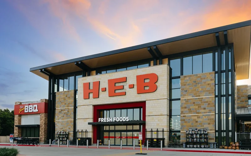 Is H-E-B Open on Easter Sunday